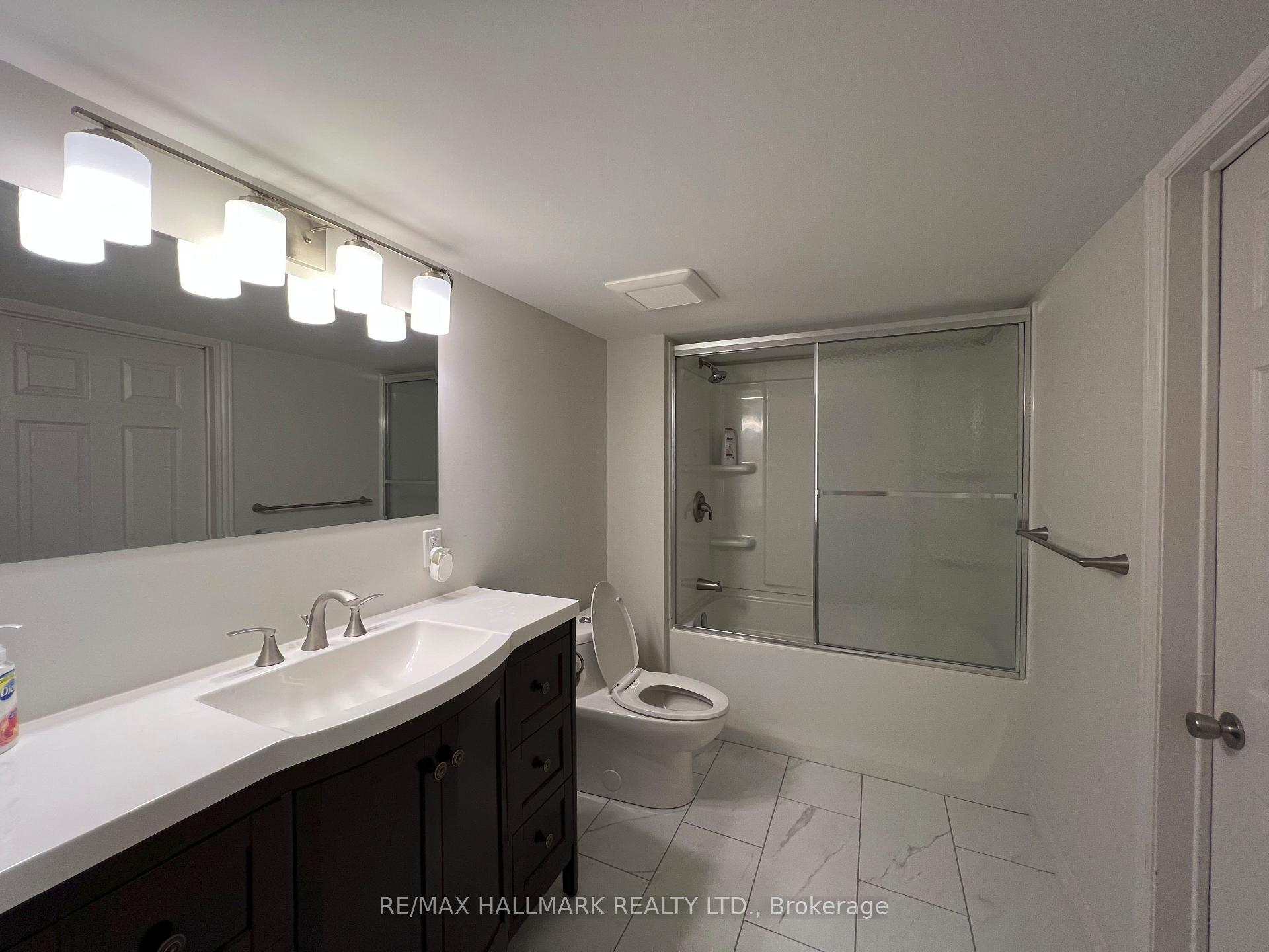 Photo 9 of 86 Verdi Road, Richmond Hill, Oak Ridges — HOMEH