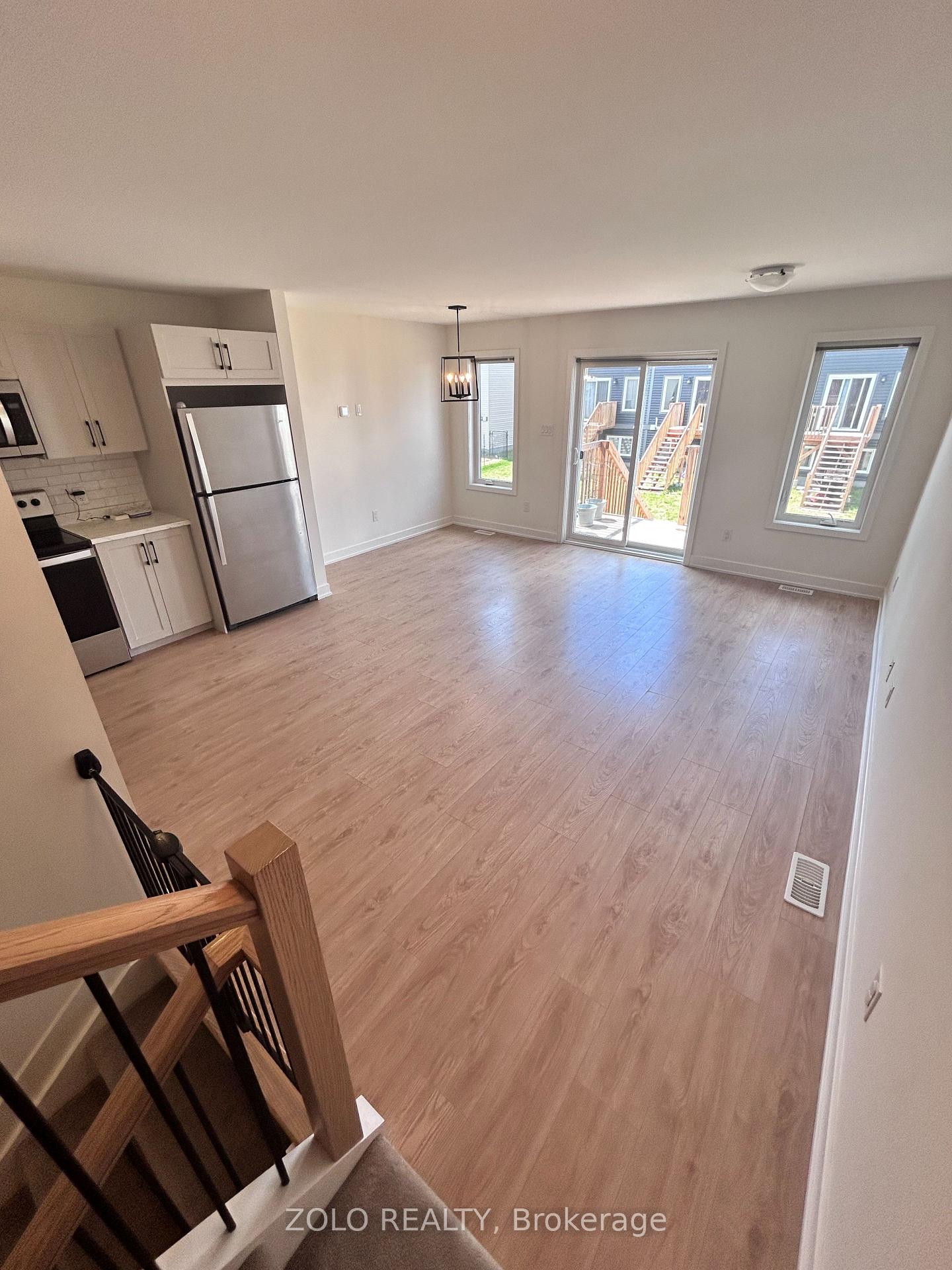 Photo 9 of 67 Whitcomb Crescent, Smiths Falls, Smiths Falls — HOMEH