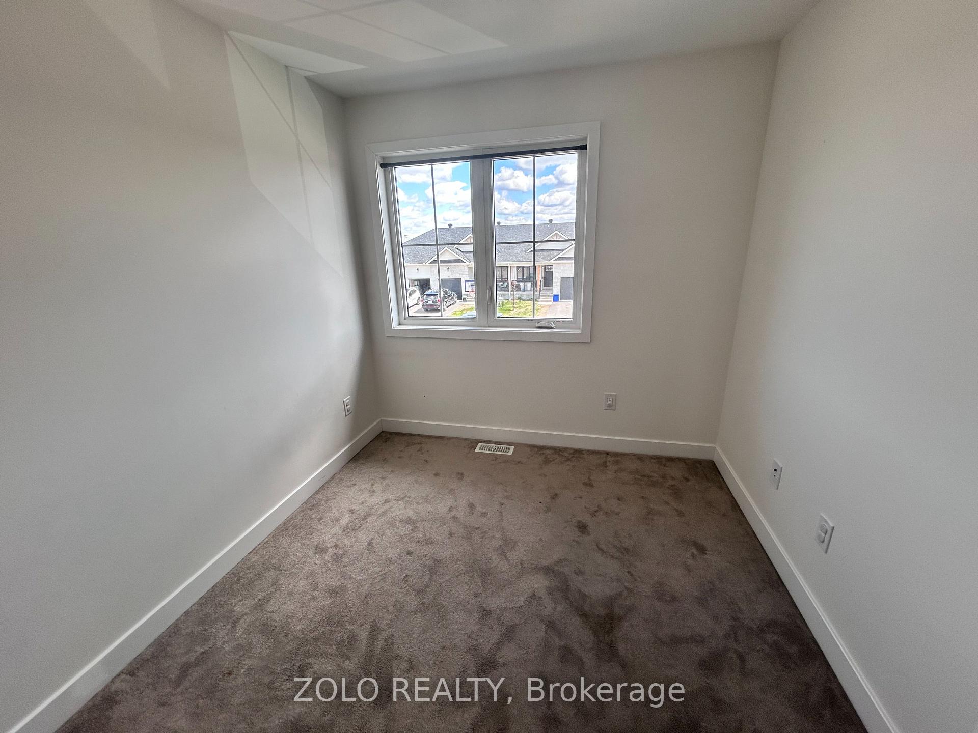 Photo 16 of 67 Whitcomb Crescent, Smiths Falls, Smiths Falls — HOMEH
