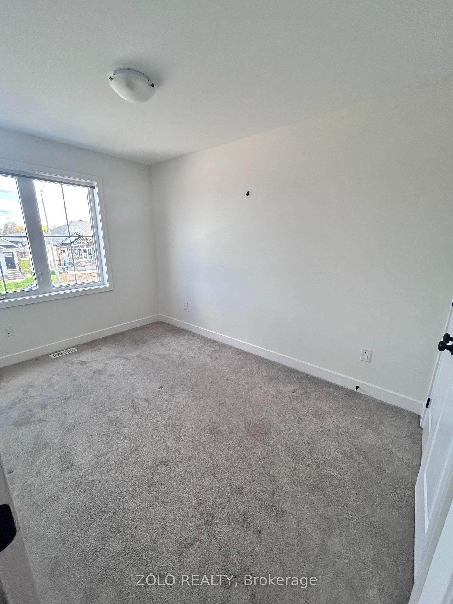 Photo 17 of 67 Whitcomb Crescent, Smiths Falls, Smiths Falls — HOMEH