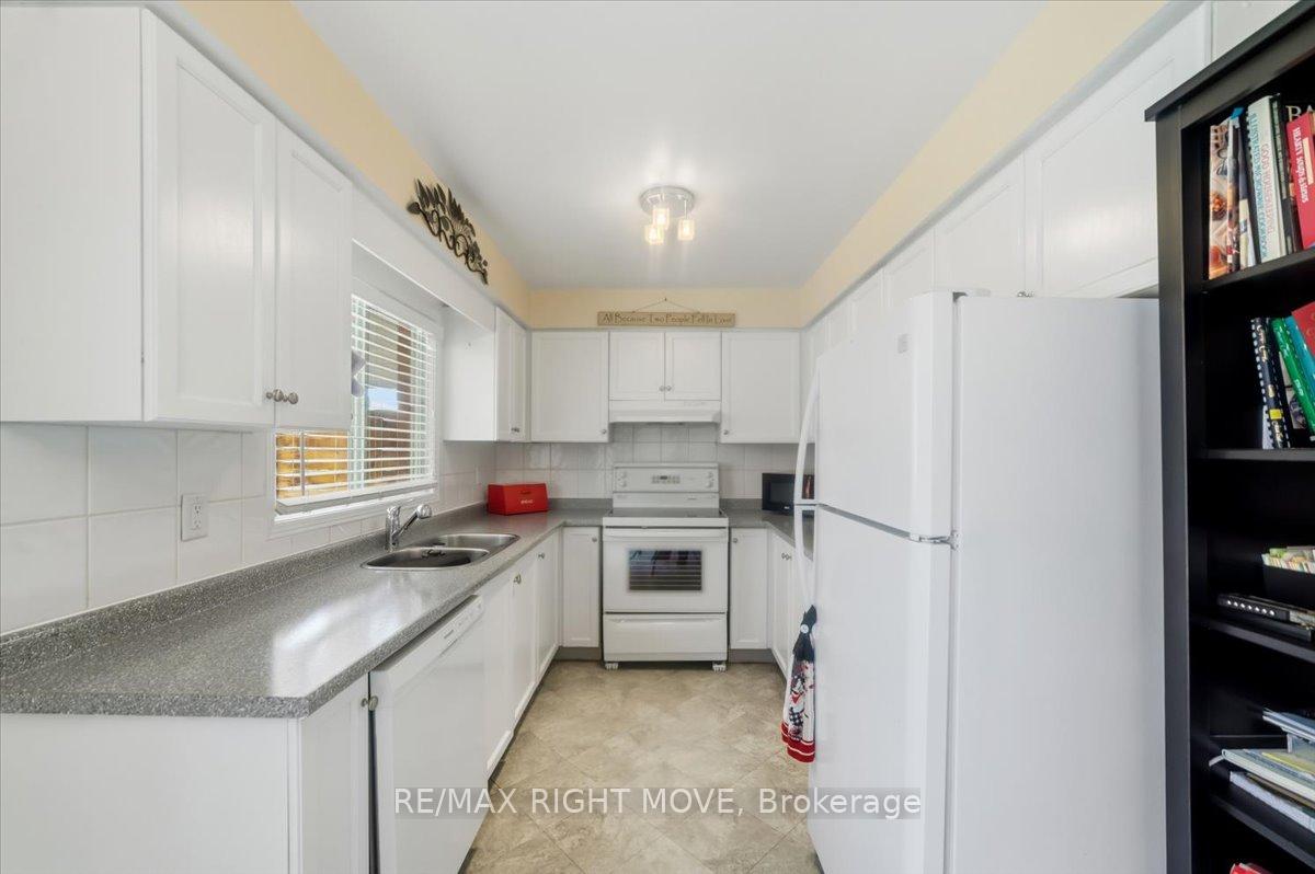 Photo 26 of 470 st vincent Street, Barrie, Cundles East — HOMEH