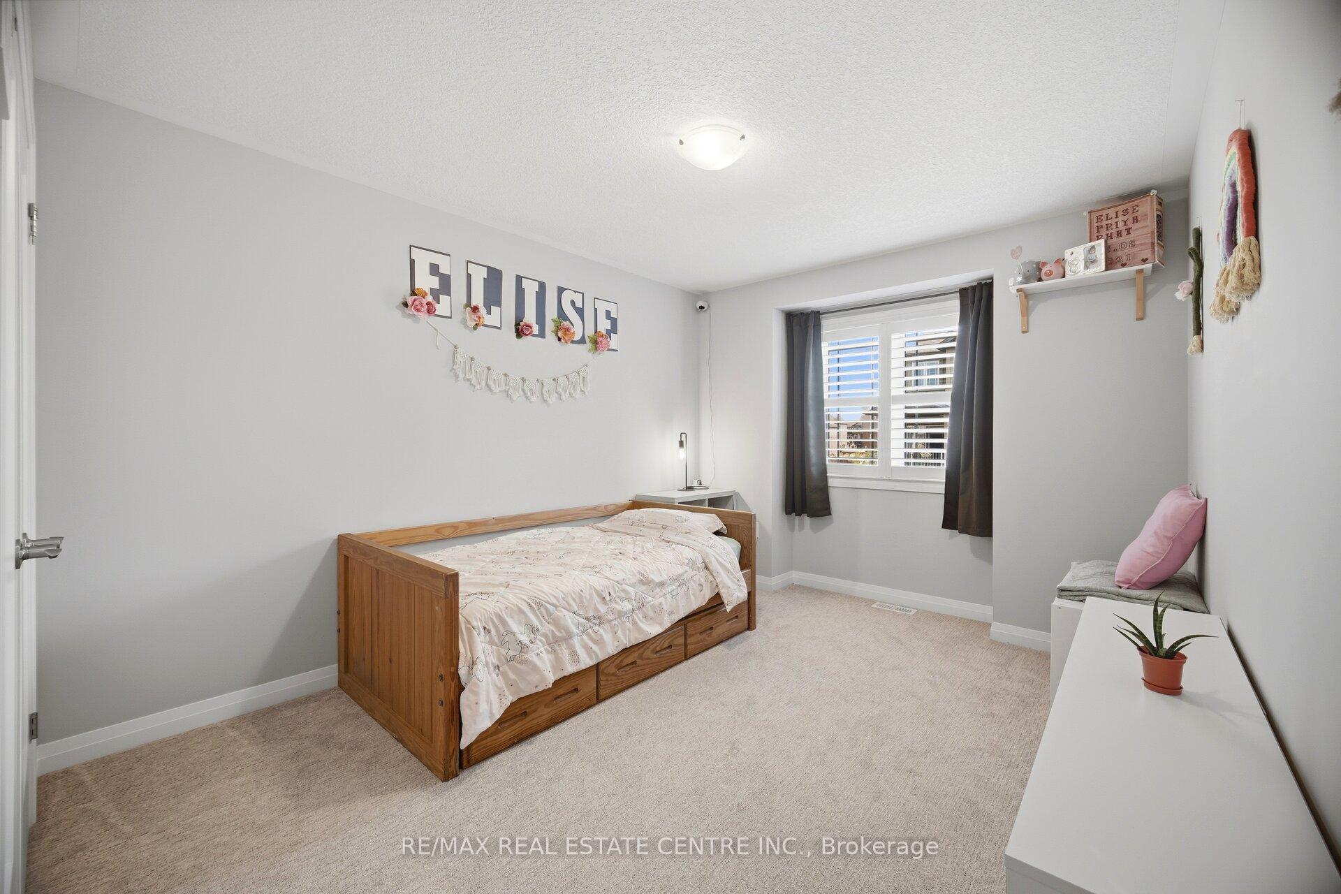 Photo 35 of 4 Laguna Village Crescent, Hamilton, Rural Glanbrook — HOMEH