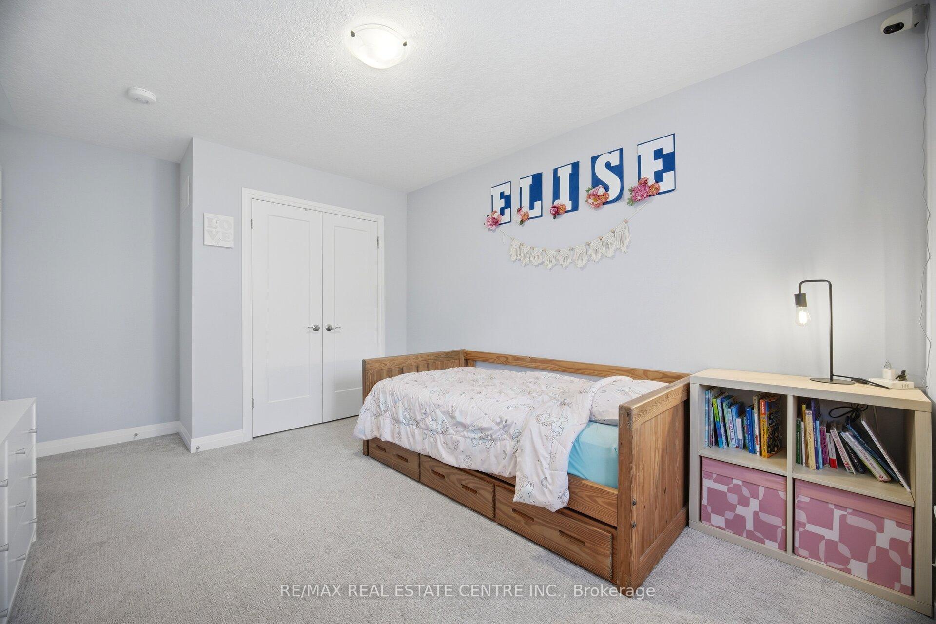 Photo 36 of 4 Laguna Village Crescent, Hamilton, Rural Glanbrook — HOMEH