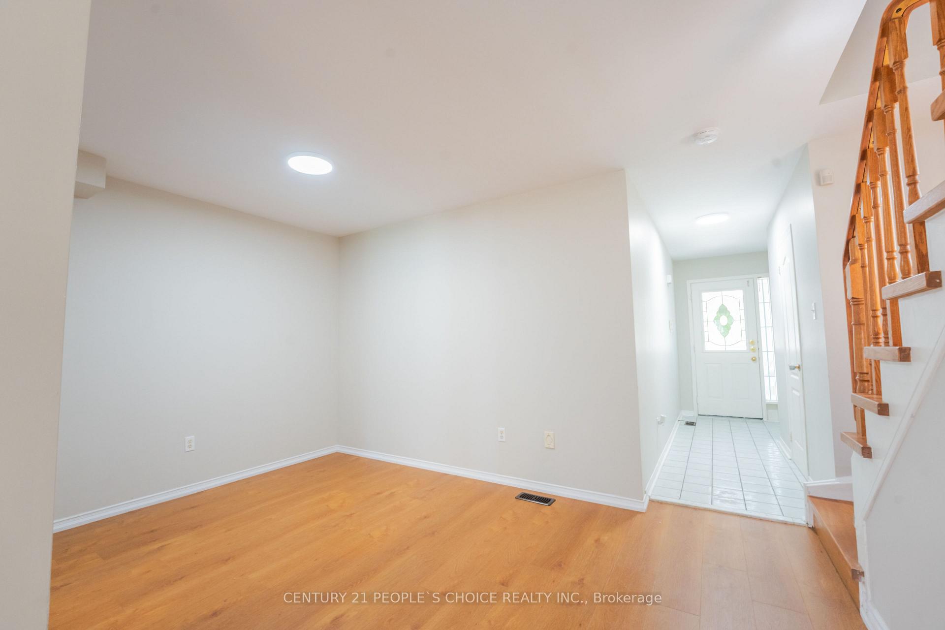 Photo 9 of 21 Cordgrass Crescent, Brampton, Sandringham-Wellington — HOMEH
