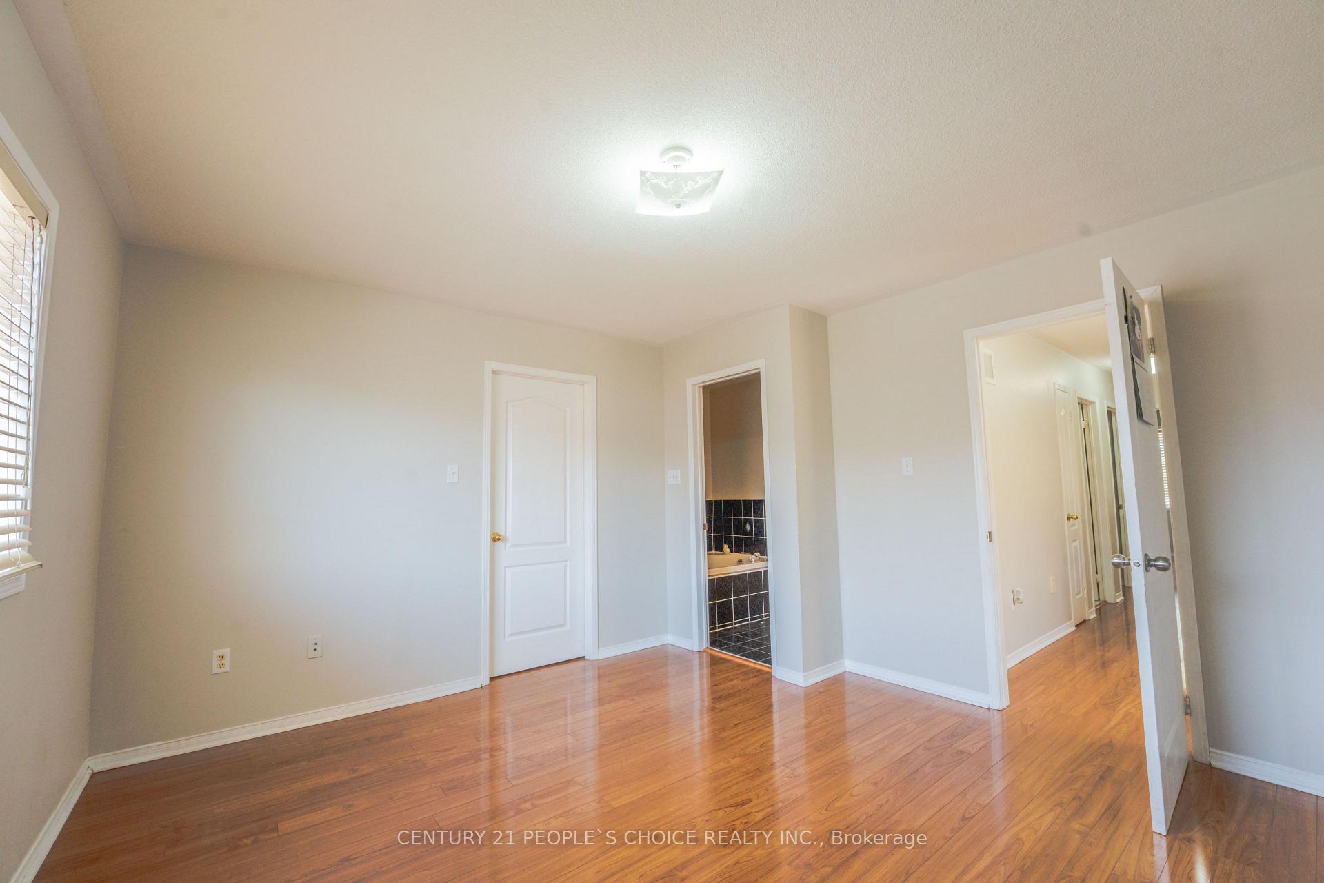 Photo 24 of 21 Cordgrass Crescent, Brampton, Sandringham-Wellington — HOMEH