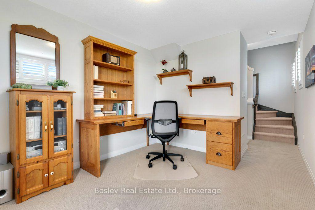 Photo 6 of 7 Bacon Lane, Hamilton, Ancaster — HOMEH
