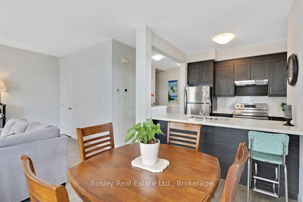 Photo 18 of 7 Bacon Lane, Hamilton, Ancaster — HOMEH