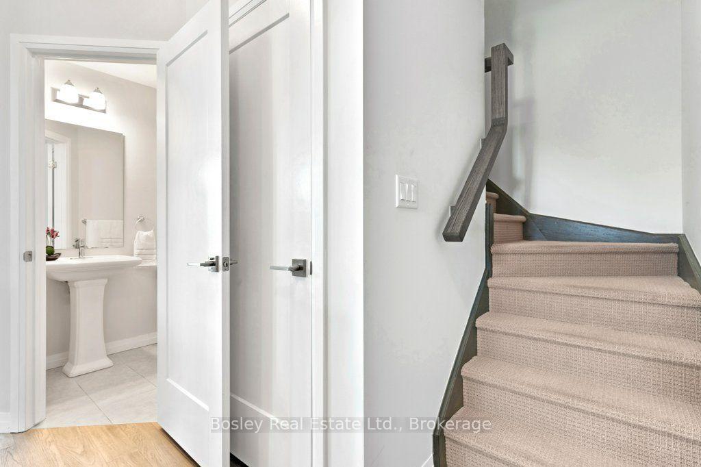 Photo 21 of 7 Bacon Lane, Hamilton, Ancaster — HOMEH