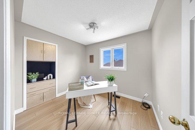 Photo 22 of 1003 Maury Crescent, Pickering, Liverpool — HOMEH