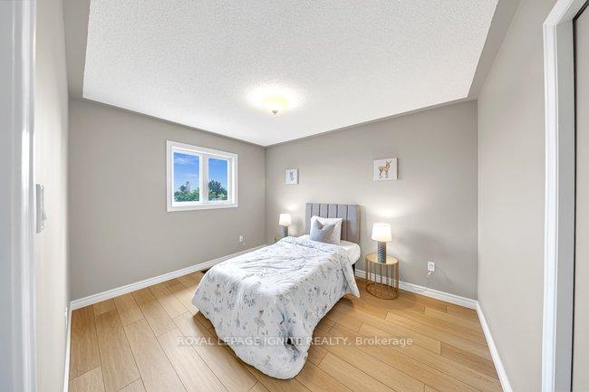 Photo 23 of 1003 Maury Crescent, Pickering, Liverpool — HOMEH