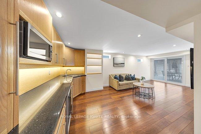 Photo 32 of 1003 Maury Crescent, Pickering, Liverpool — HOMEH