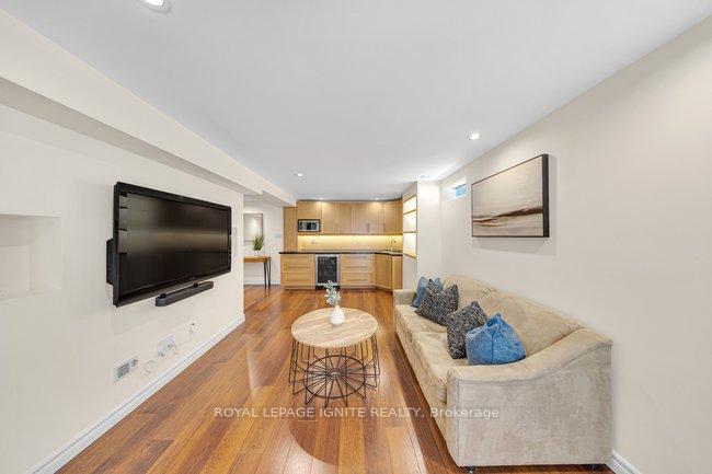 Photo 33 of 1003 Maury Crescent, Pickering, Liverpool — HOMEH