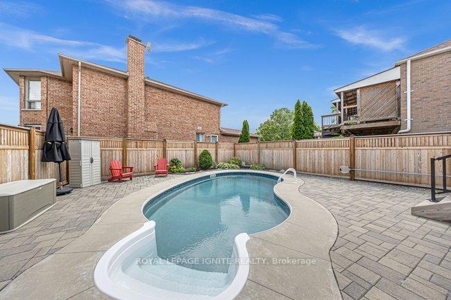 Photo 45 of 1003 Maury Crescent, Pickering, Liverpool — HOMEH