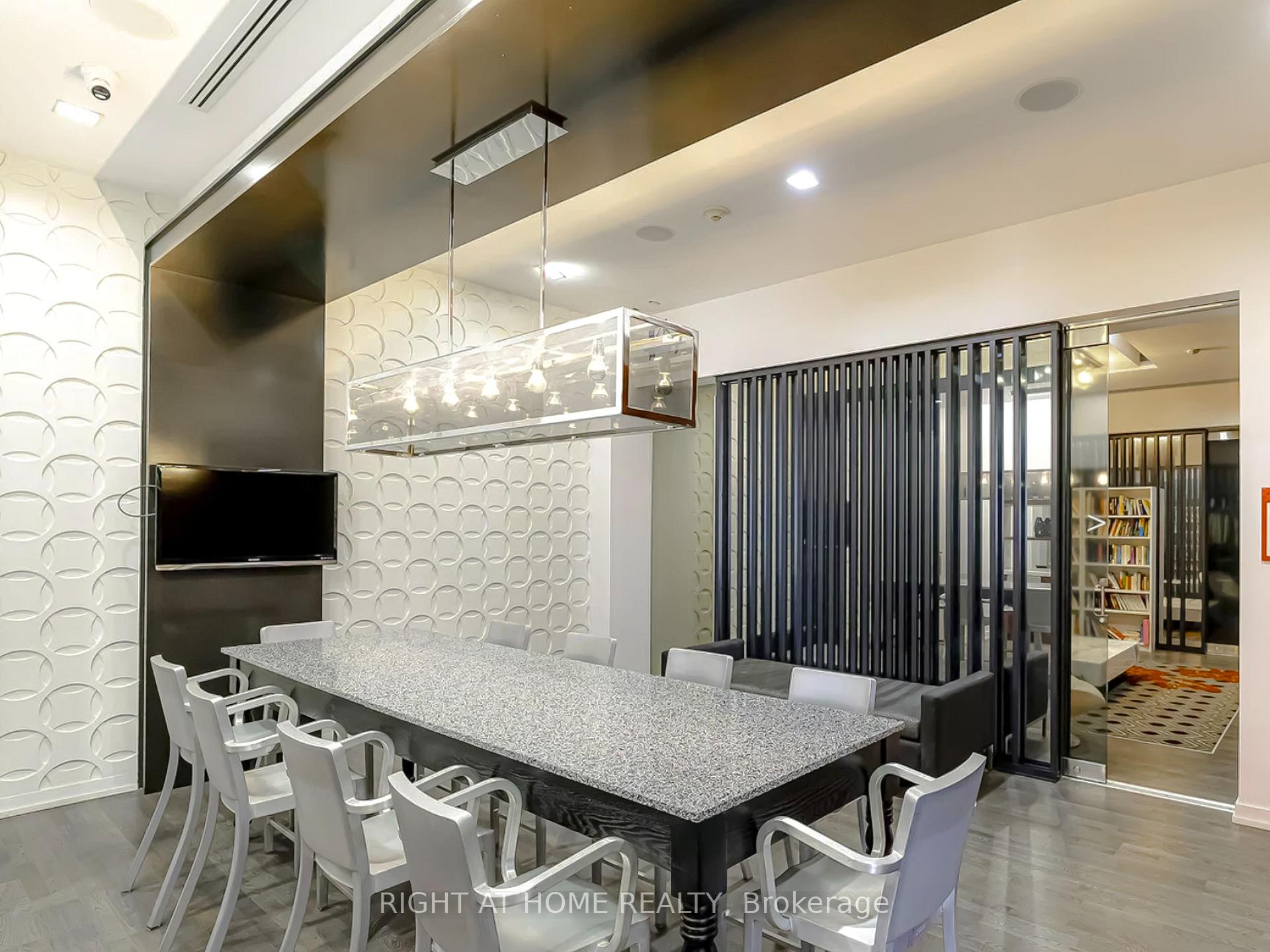 Photo 24 of Unit 1232, 560 Front Street W, Toronto, Waterfront Communities — HOMEH