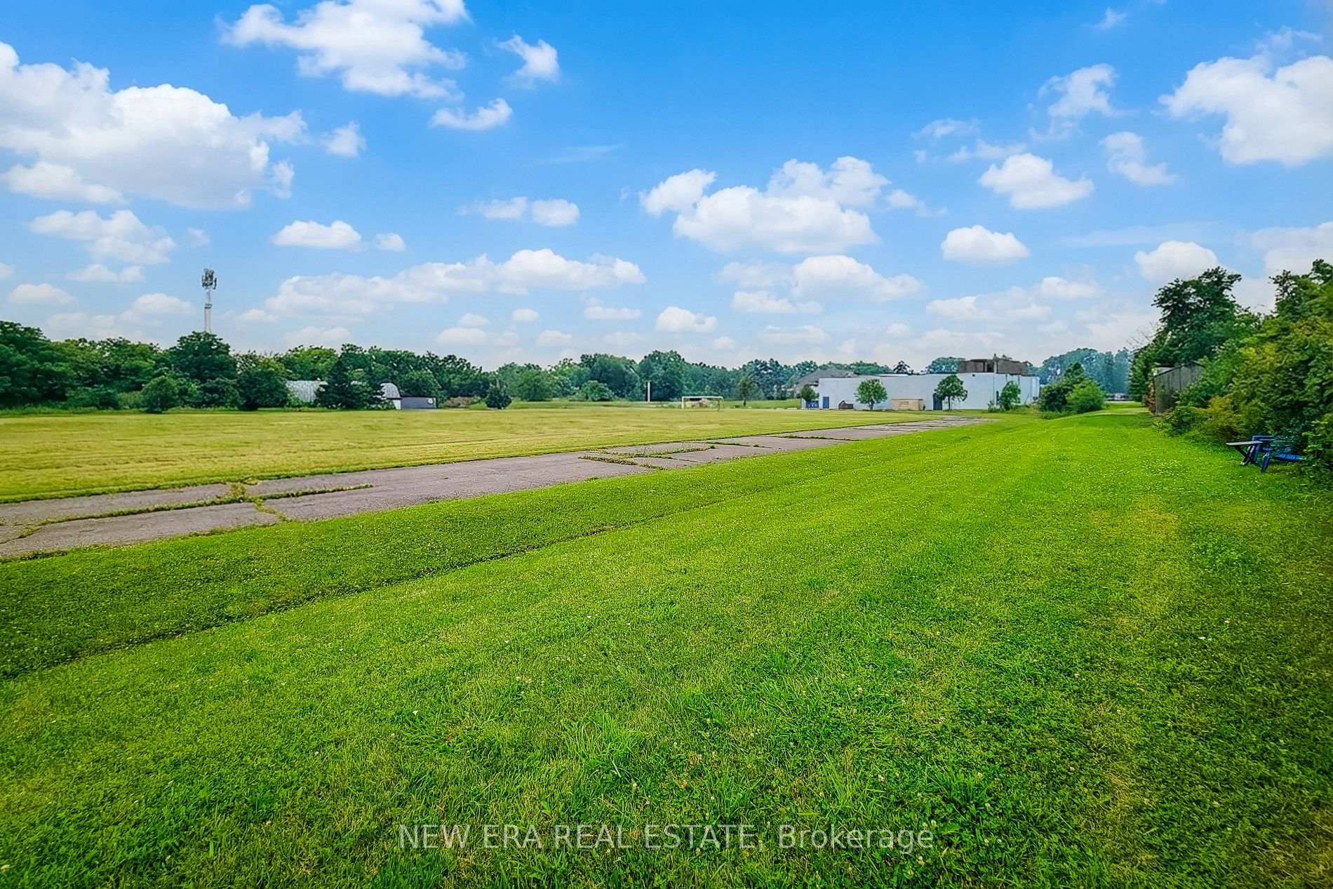Photo 8 of Unit 10, 4297 East Avenue E, Lincoln, Beamsville — HOMEH
