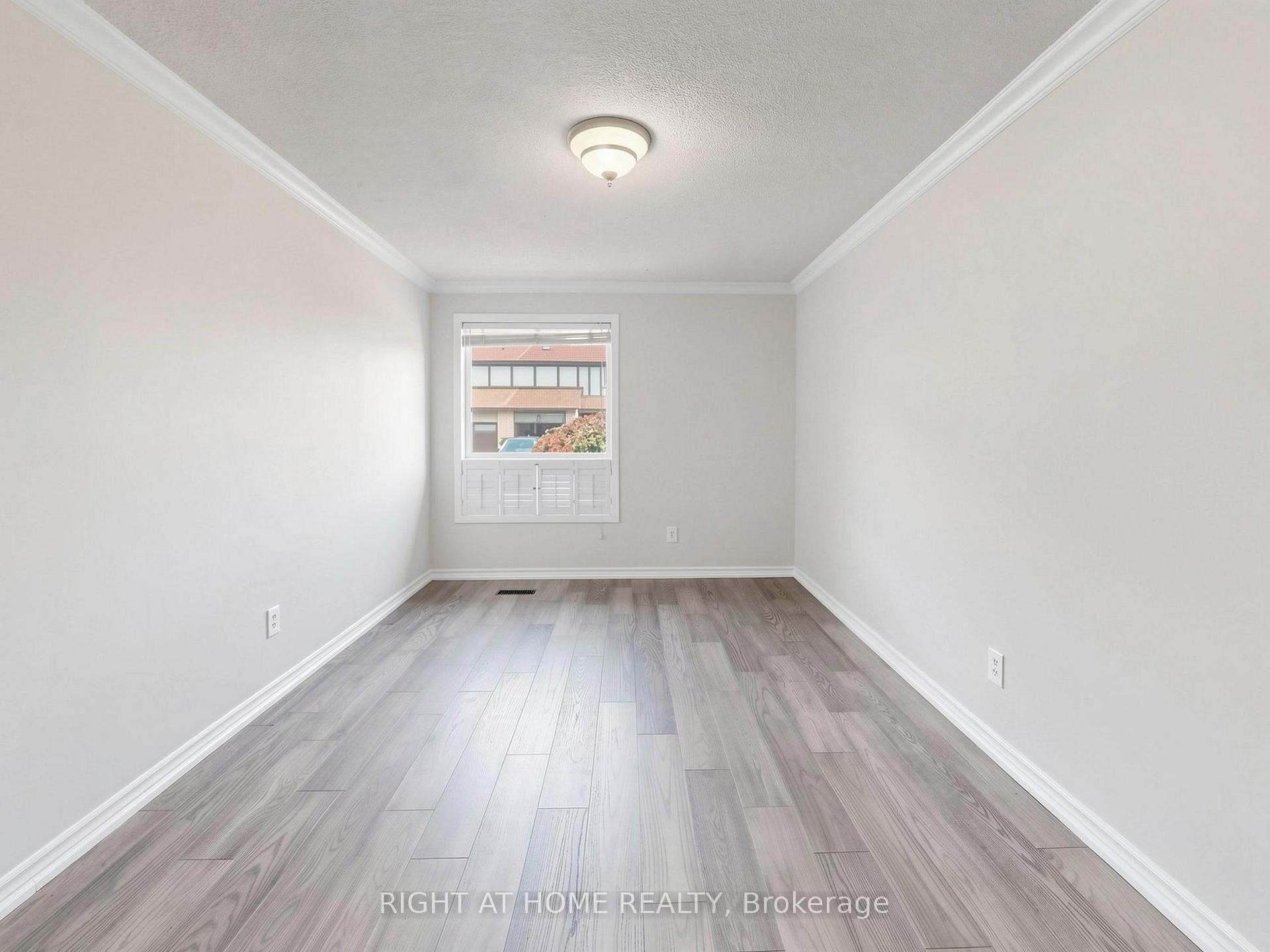 Photo 7 of Unit 2, 1580 Lancaster Drive, Oakville, Falgarwood — HOMEH