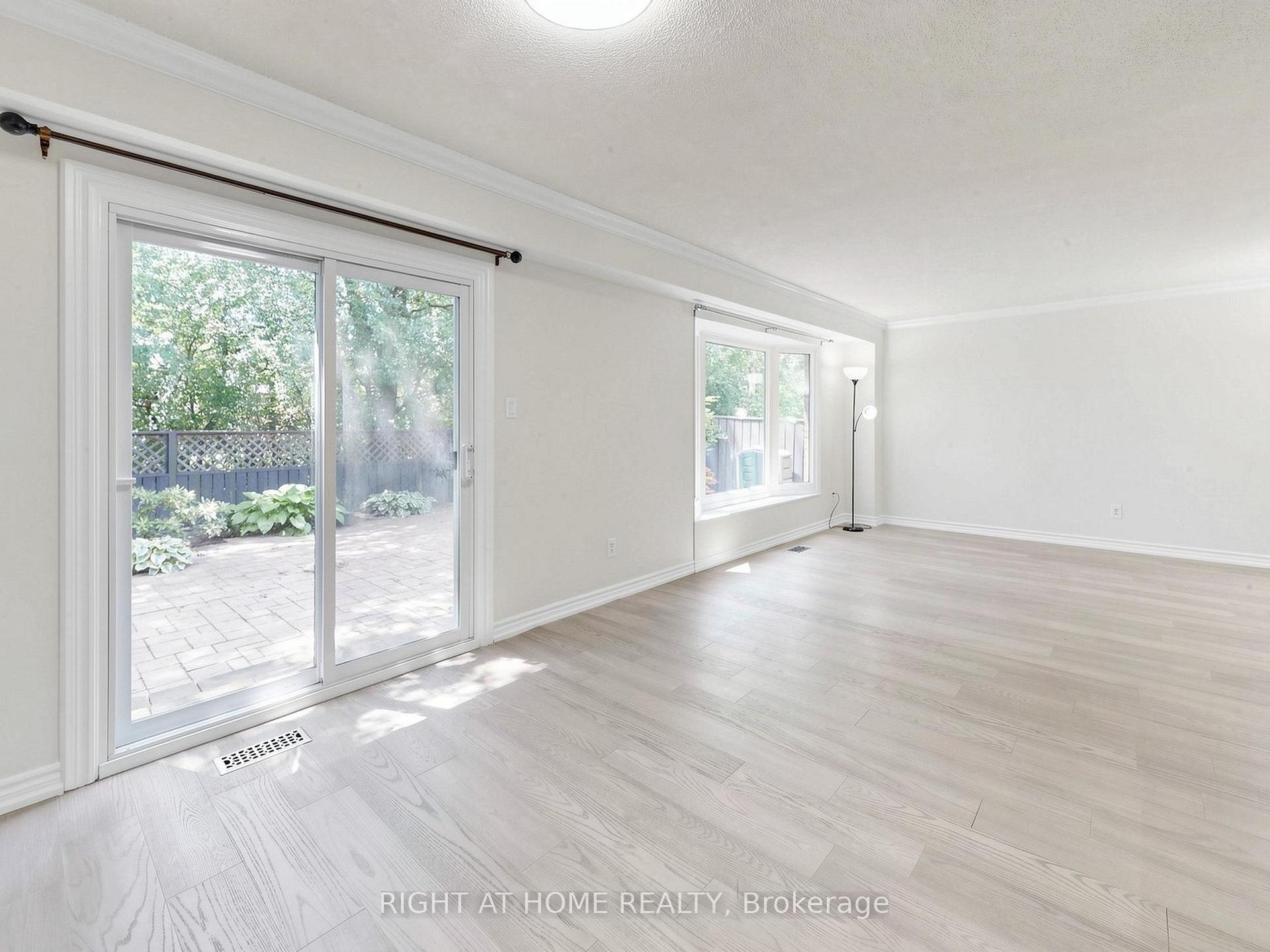 Photo 15 of Unit 2, 1580 Lancaster Drive, Oakville, Falgarwood — HOMEH