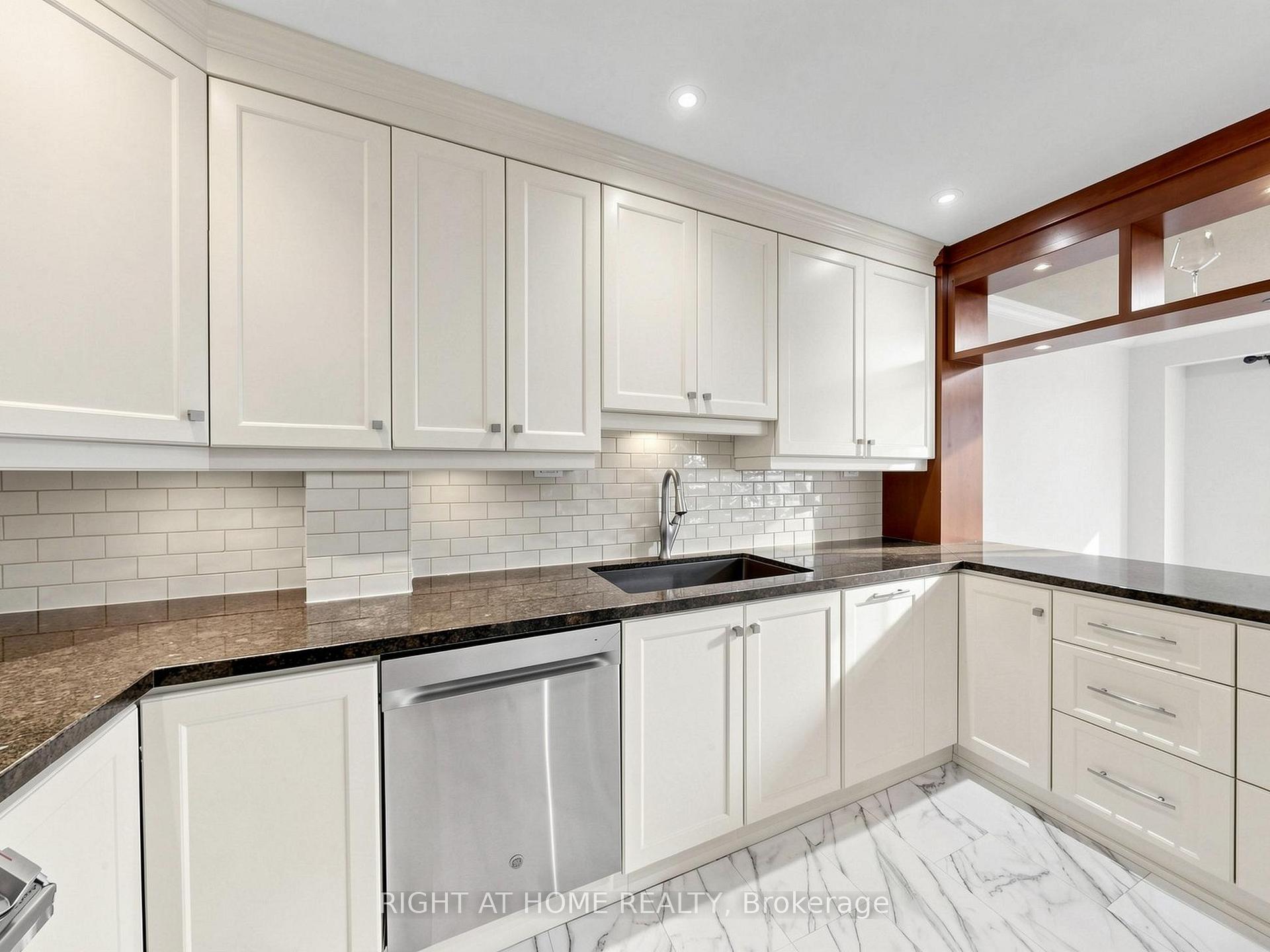 Photo 20 of Unit 2, 1580 Lancaster Drive, Oakville, Falgarwood — HOMEH