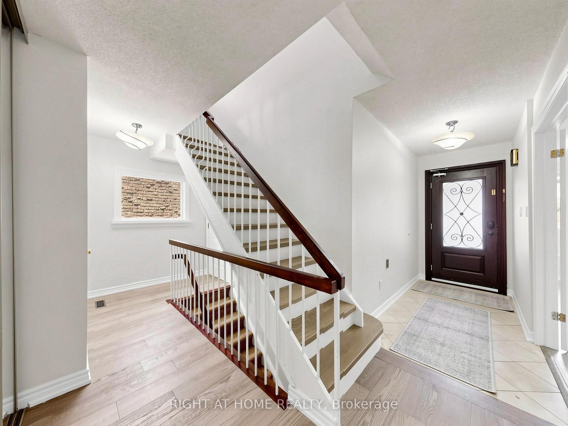 Photo 23 of Unit 2, 1580 Lancaster Drive, Oakville, Falgarwood — HOMEH