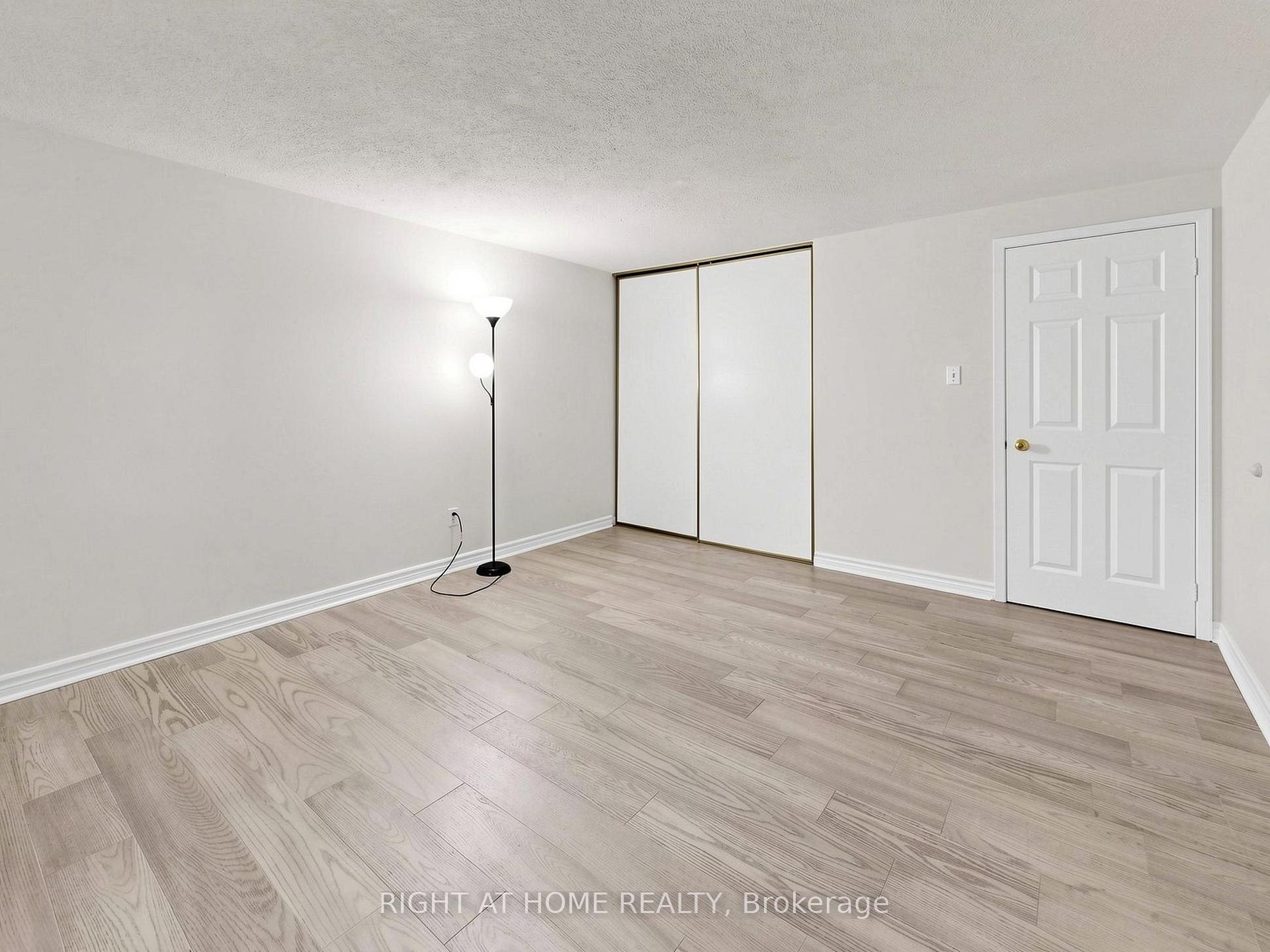 Photo 27 of Unit 2, 1580 Lancaster Drive, Oakville, Falgarwood — HOMEH
