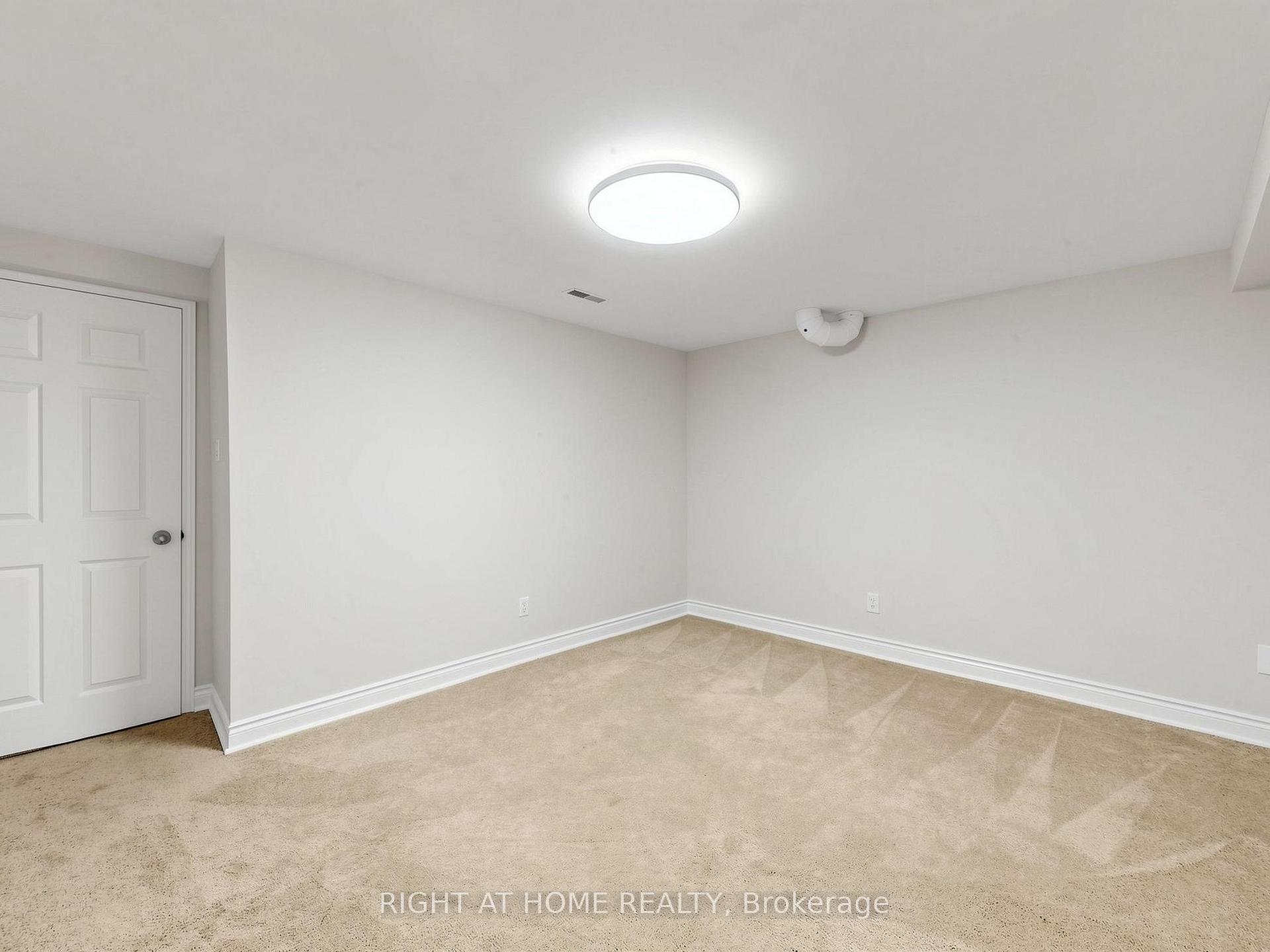 Photo 44 of Unit 2, 1580 Lancaster Drive, Oakville, Falgarwood — HOMEH