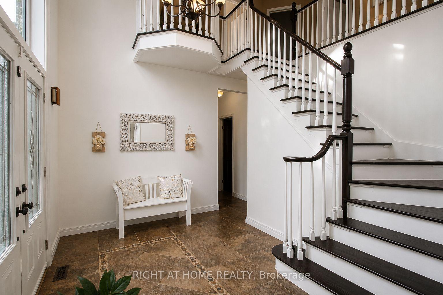 Photo 8 of 3896 Malpass Road, London, South V — HOMEH