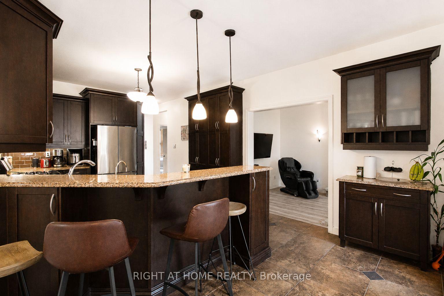 Photo 13 of 3896 Malpass Road, London, South V — HOMEH