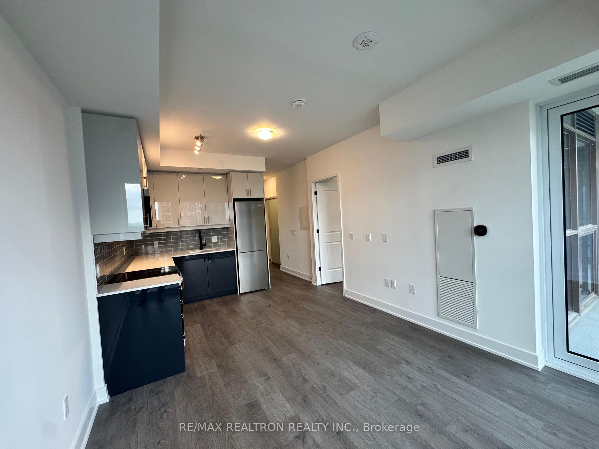 Photo 6 of Unit 639, 2343 Khalsa Gate E, Oakville, Westmount — HOMEH
