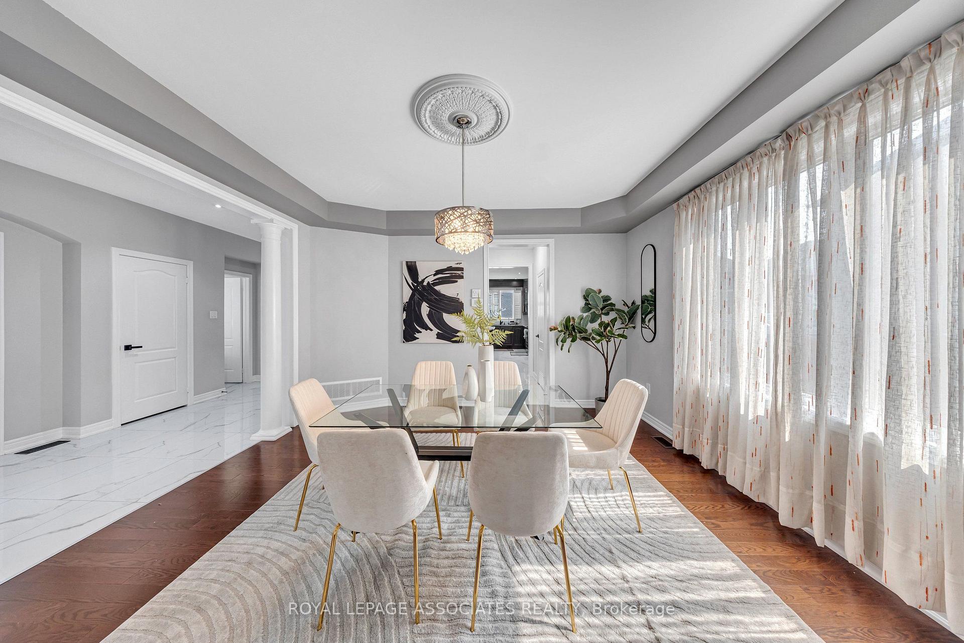 Photo 7 of 5 Mead Terrace, Markham, Wismer — HOMEH