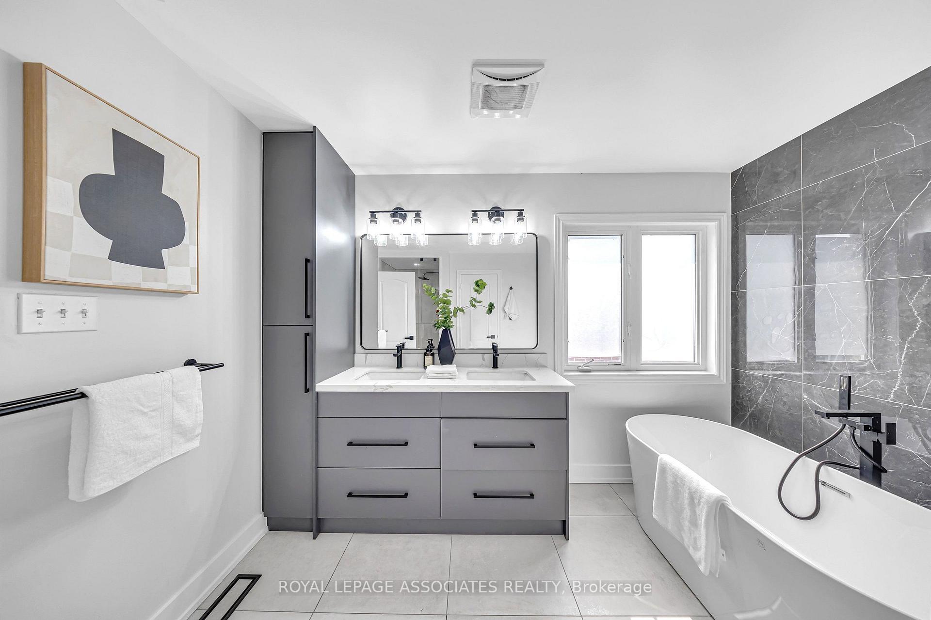 Photo 25 of 5 Mead Terrace, Markham, Wismer — HOMEH