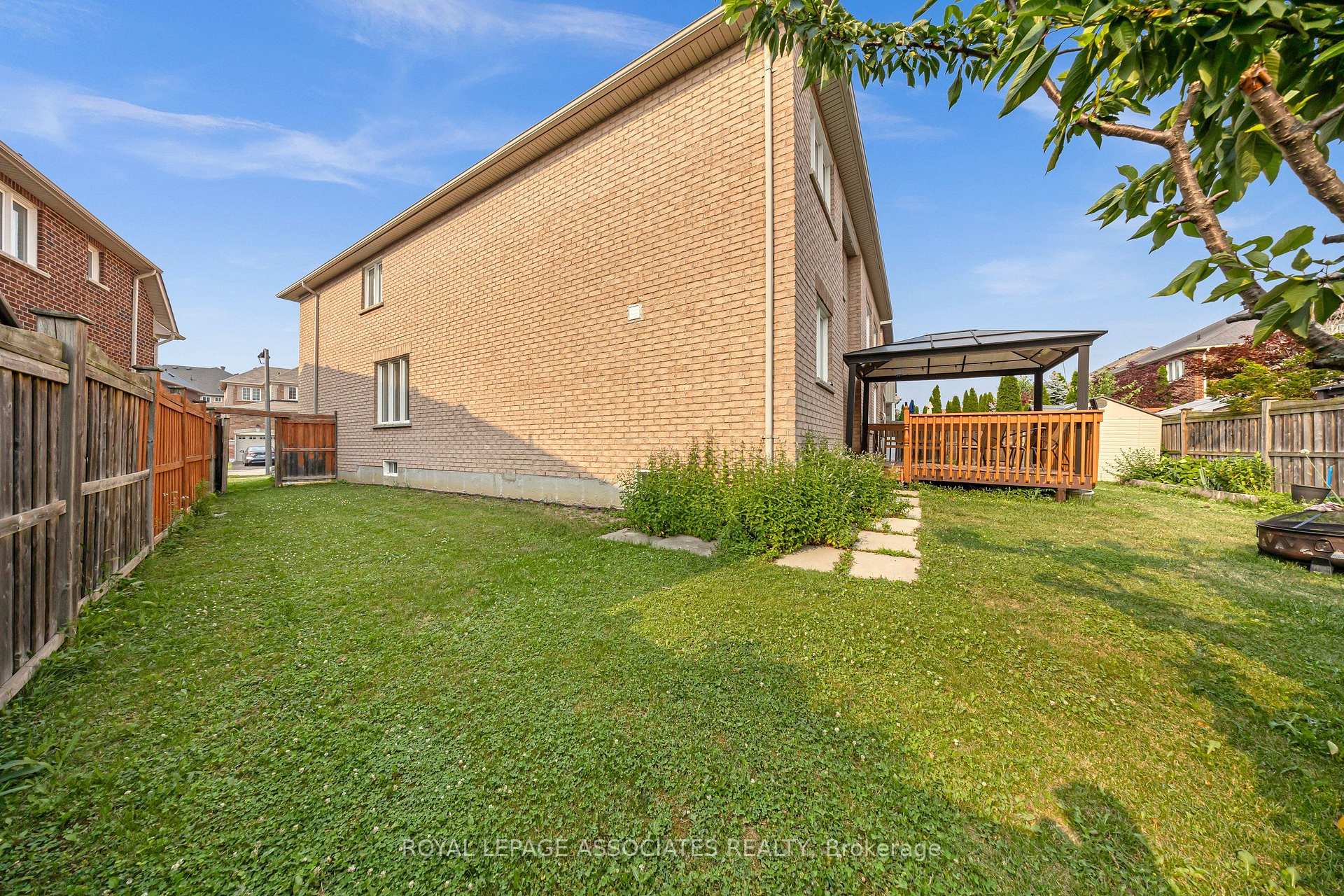 Photo 42 of 5 Mead Terrace, Markham, Wismer — HOMEH