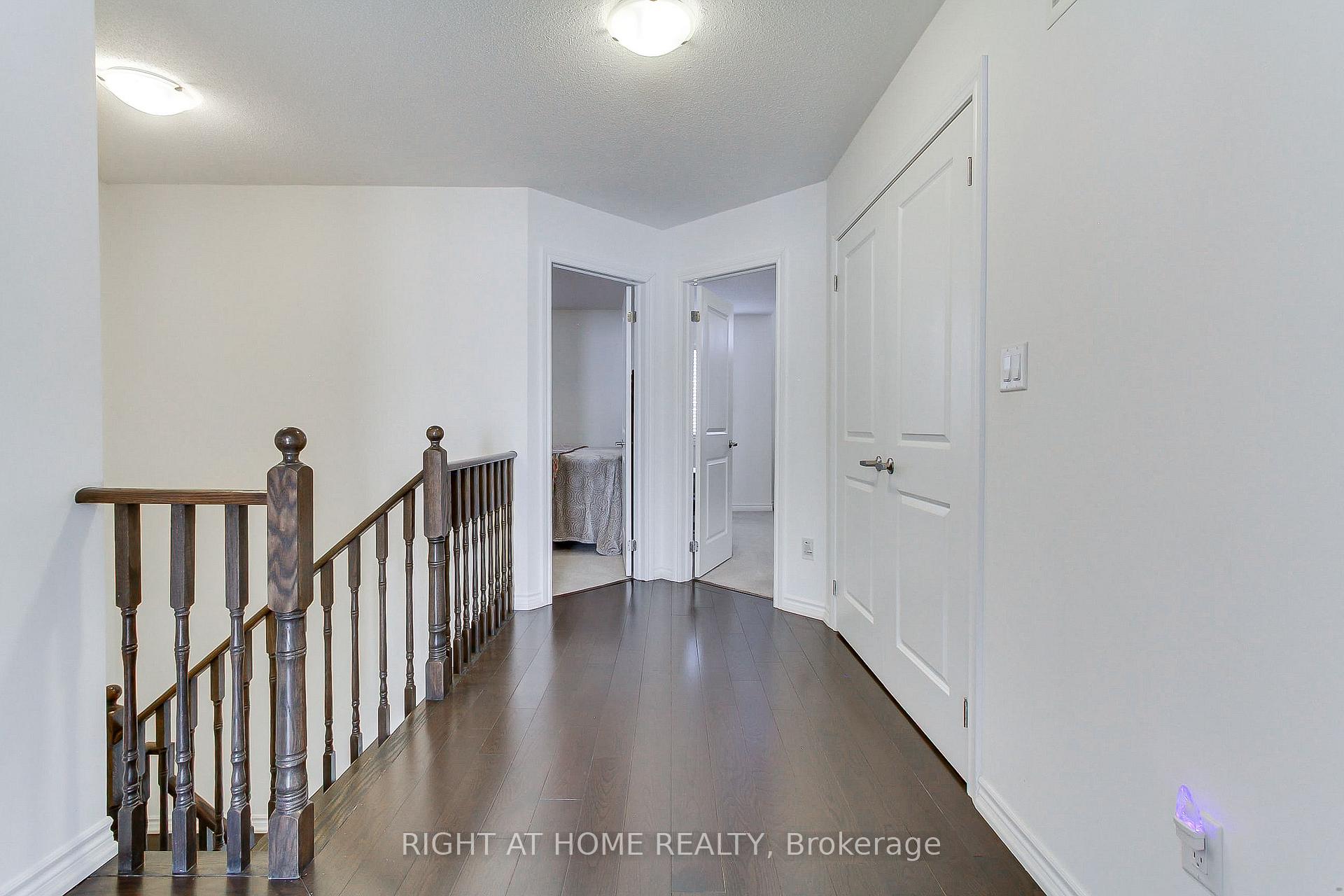 Photo 26 of 121 Hutchinson Drive, New Tecumseth, Alliston — HOMEH