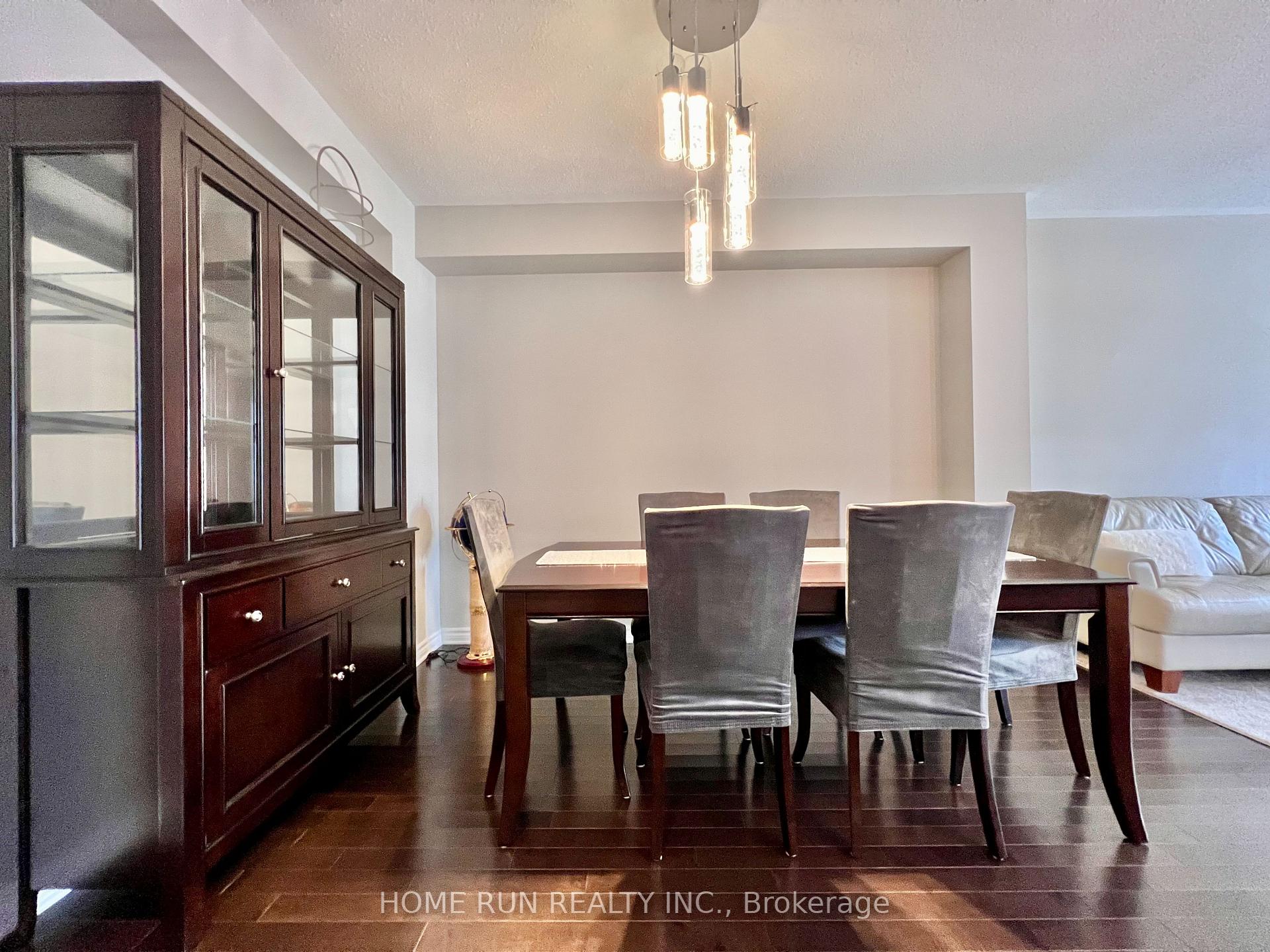 Photo 7 of 637 Tennant Way, Ottawa, Riverside South/Gloucester Glen — HOMEH