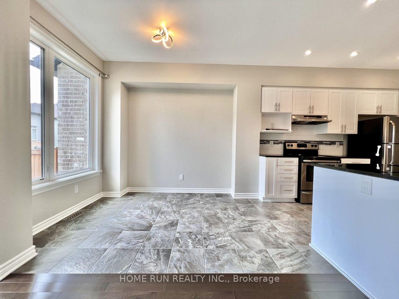 Photo 14 of 637 Tennant Way, Ottawa, Riverside South/Gloucester Glen — HOMEH