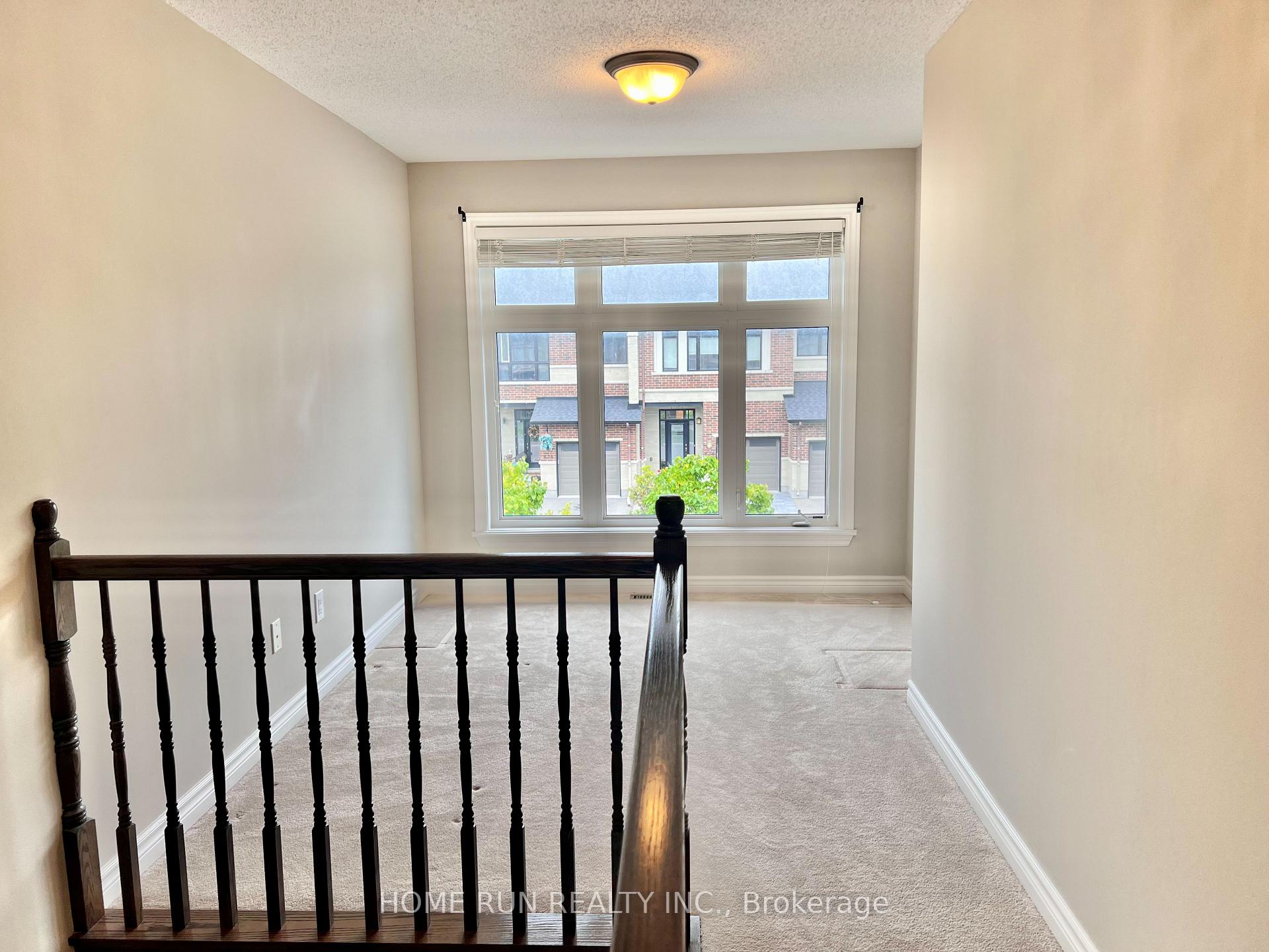 Photo 17 of 637 Tennant Way, Ottawa, Riverside South/Gloucester Glen — HOMEH