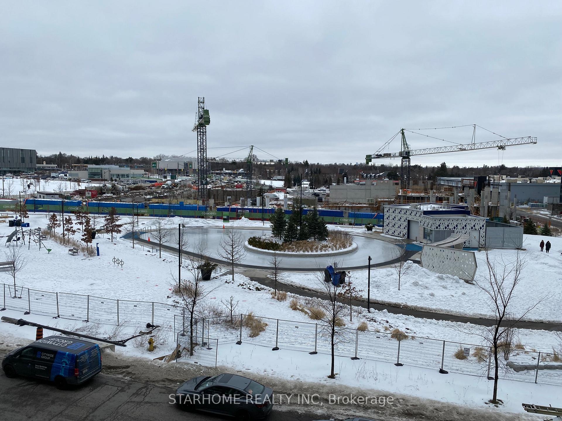 Photo 2 of Unit Th 510, 95 McMahon Drive, North York, Bayview Village — HOMEH