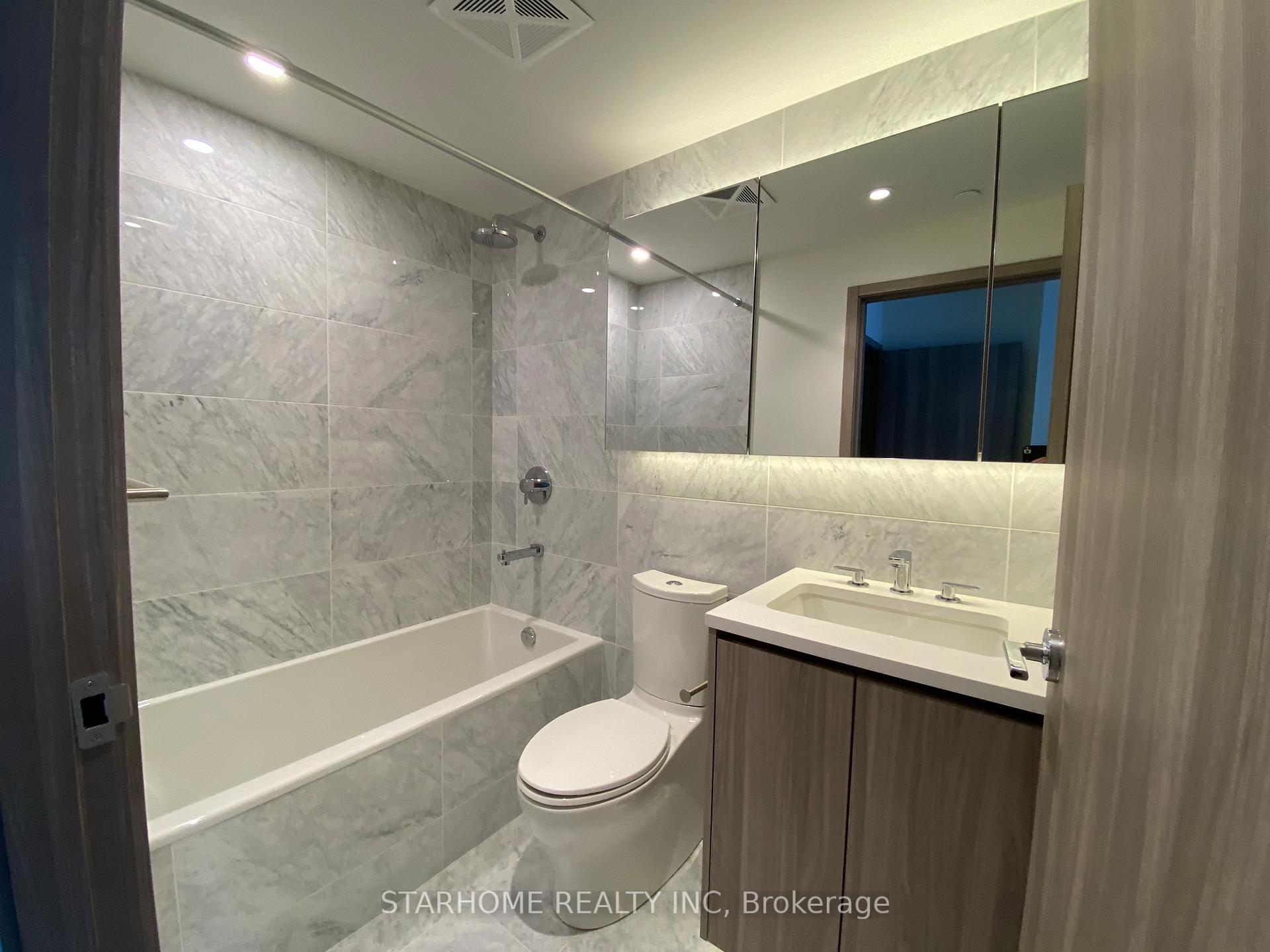 Photo 6 of Unit Th 510, 95 McMahon Drive, North York, Bayview Village — HOMEH