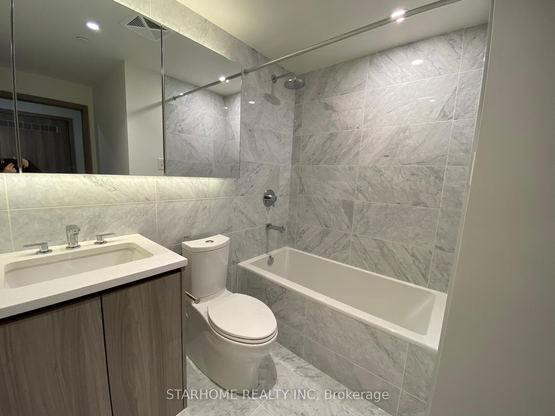 Photo 7 of Unit Th 510, 95 McMahon Drive, North York, Bayview Village — HOMEH