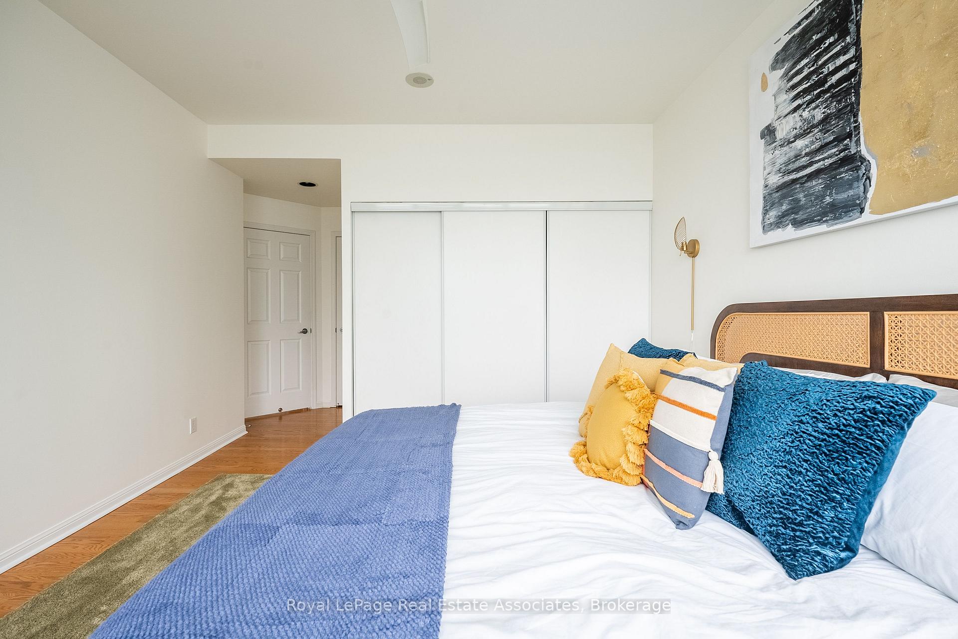 Photo 17 of Unit 2811, 230 Queens Quay, Toronto, Waterfront Communities — HOMEH