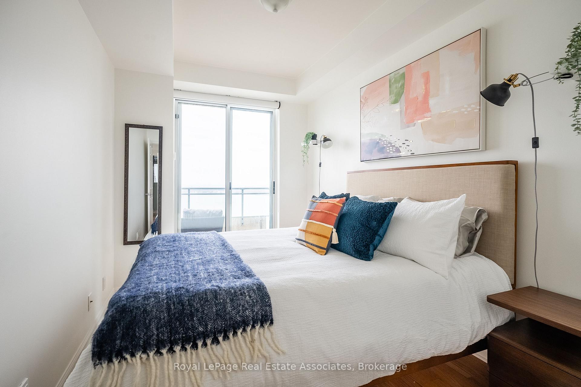 Photo 20 of Unit 2811, 230 Queens Quay, Toronto, Waterfront Communities — HOMEH