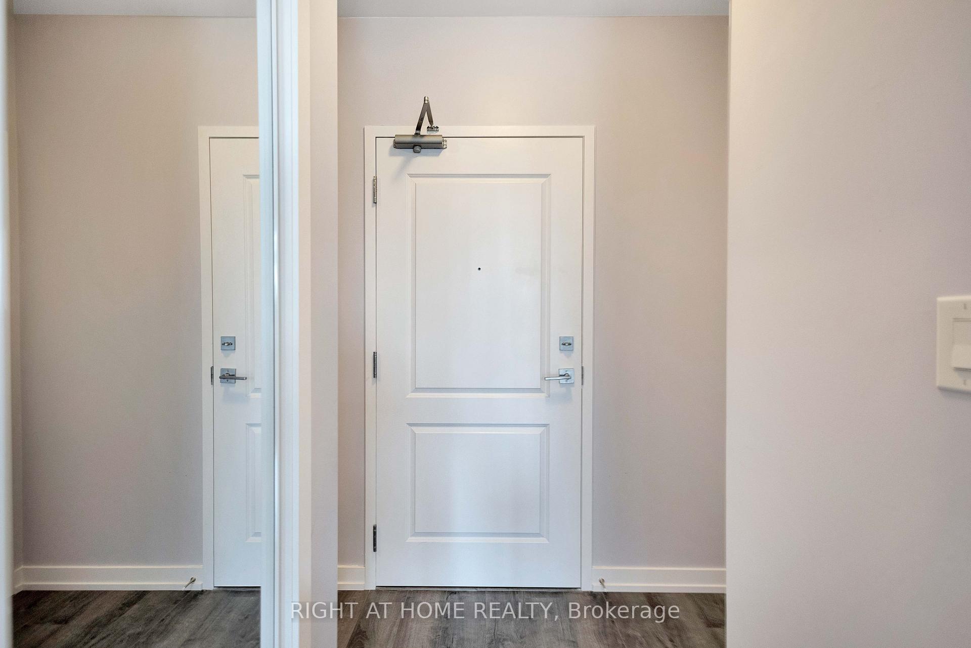 Photo 4 of Unit 519, 470 Dundas Street E, Hamilton, Waterdown — HOMEH