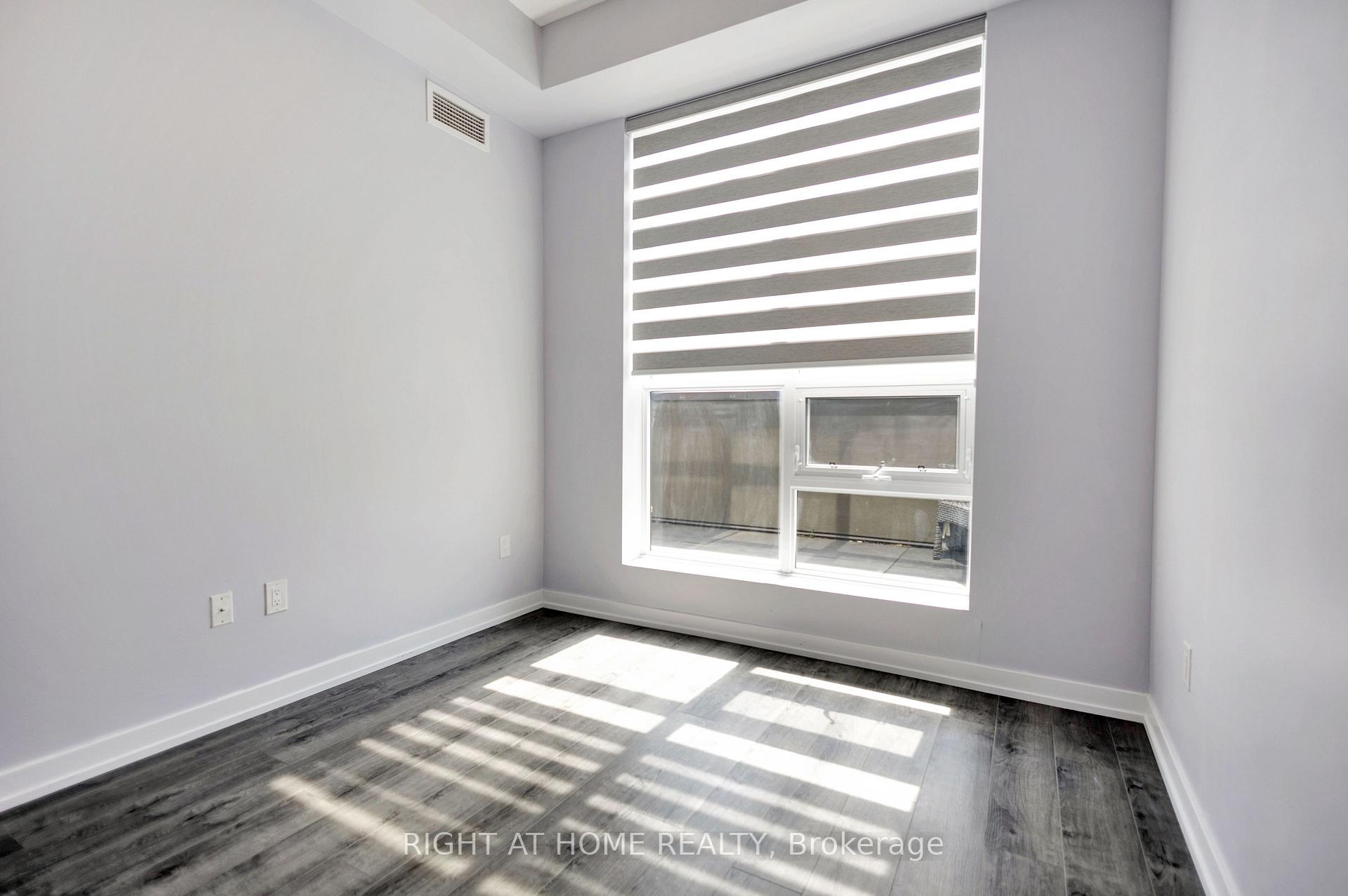 Photo 16 of Unit 519, 470 Dundas Street E, Hamilton, Waterdown — HOMEH