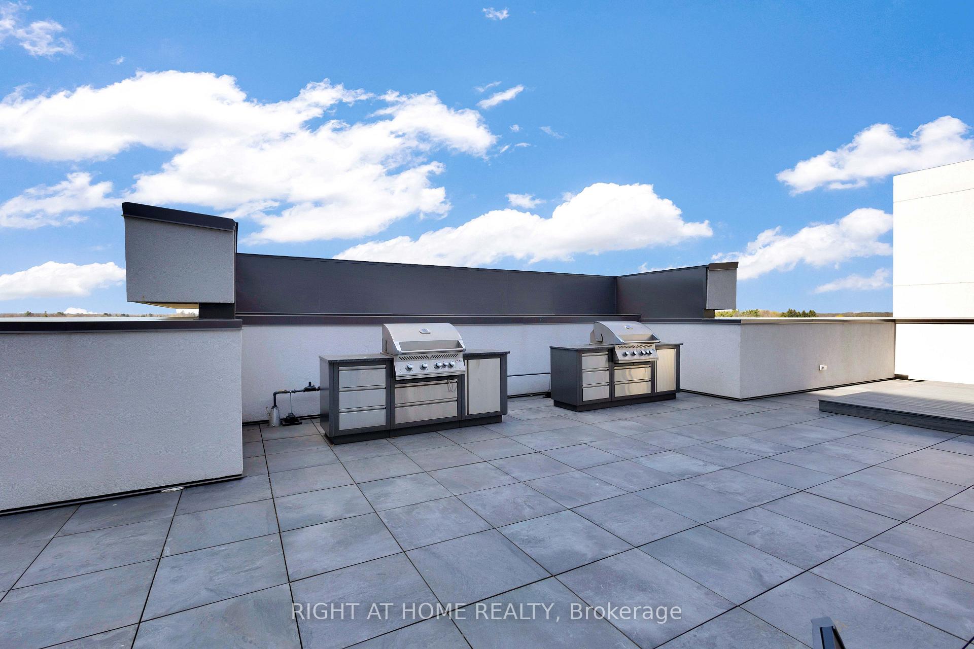Photo 34 of Unit 519, 470 Dundas Street E, Hamilton, Waterdown — HOMEH