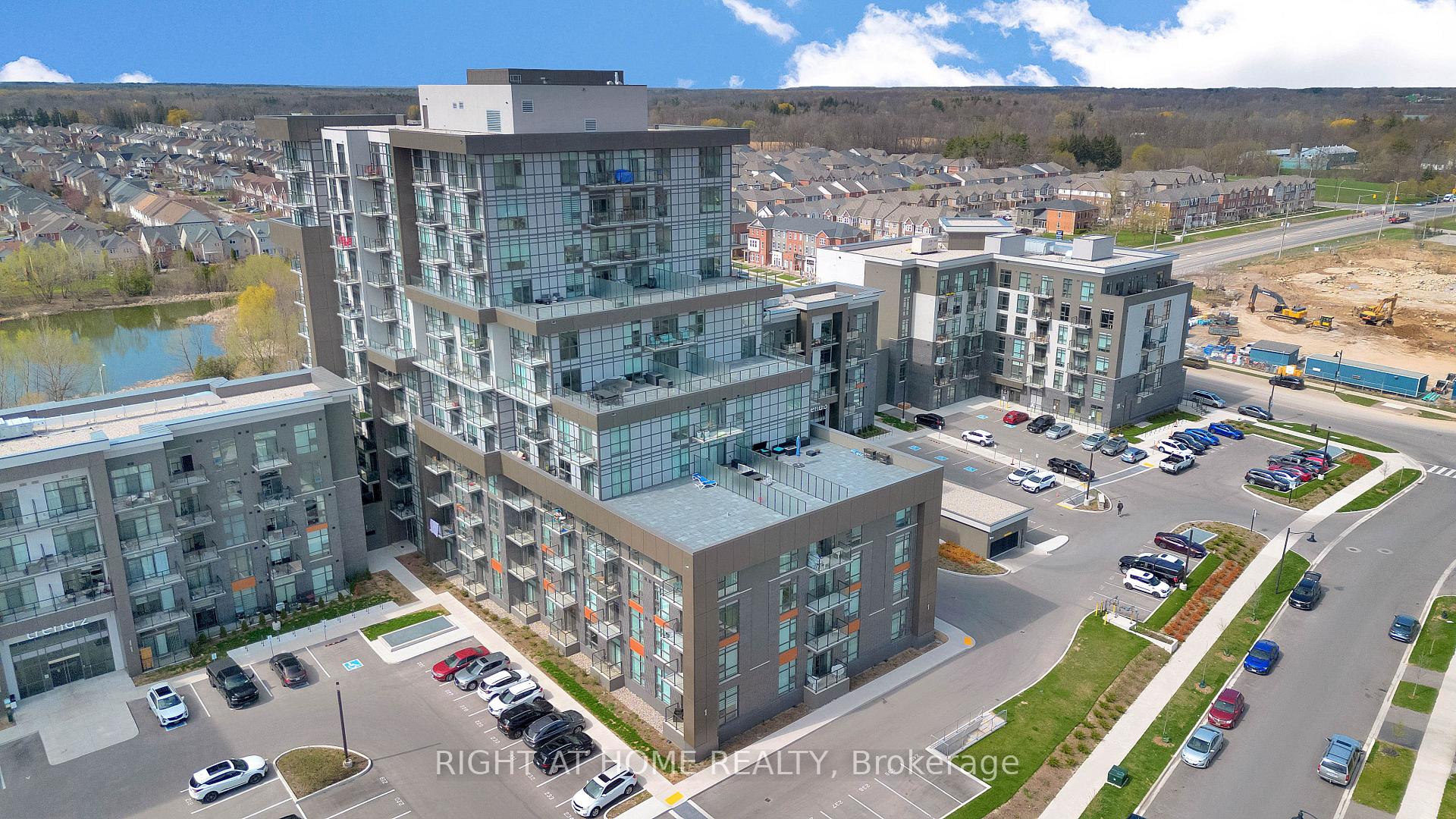 Photo 39 of Unit 519, 470 Dundas Street E, Hamilton, Waterdown — HOMEH