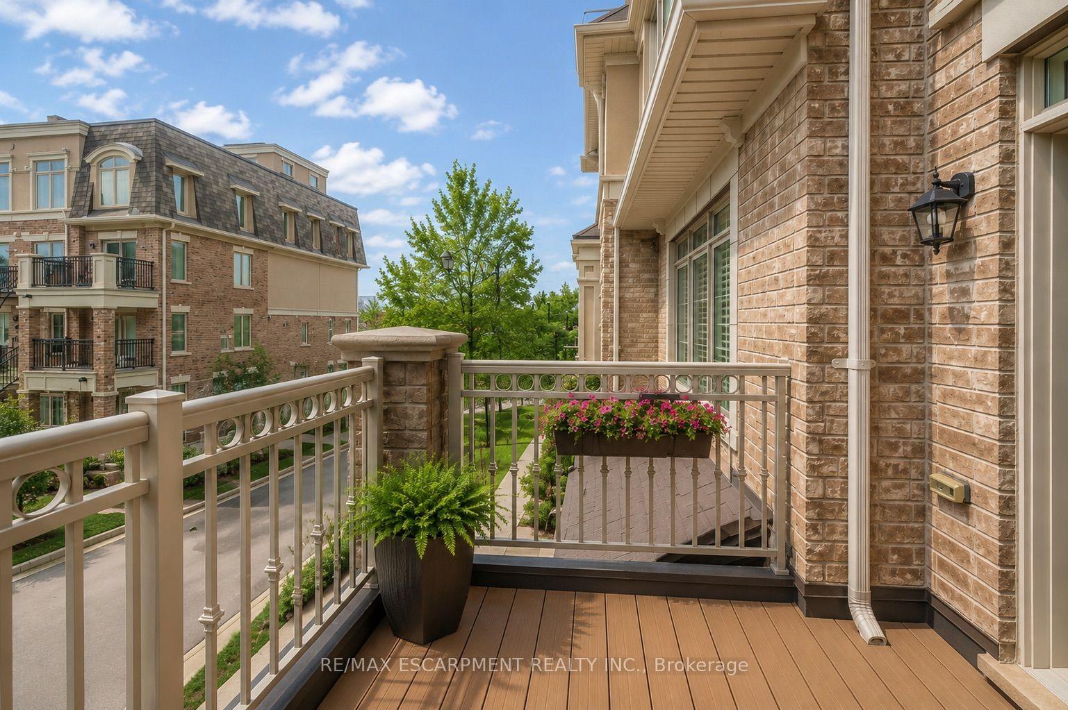Photo 22 of Unit 74, 2435 Greenwich Drive, Oakville, Westmount — HOMEH