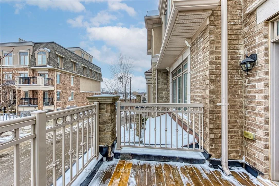 Photo 24 of Unit 74, 2435 Greenwich Drive, Oakville, Westmount — HOMEH