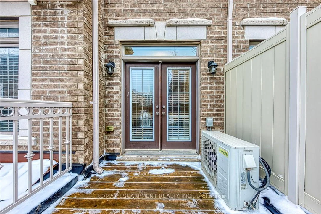Photo 25 of Unit 74, 2435 Greenwich Drive, Oakville, Westmount — HOMEH