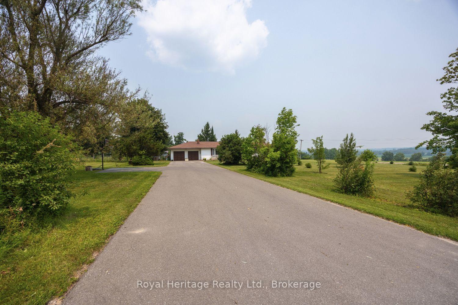 Photo 3 of 920 Stewart Line, Cavan Monaghan, Cavan-Monaghan — HOMEH