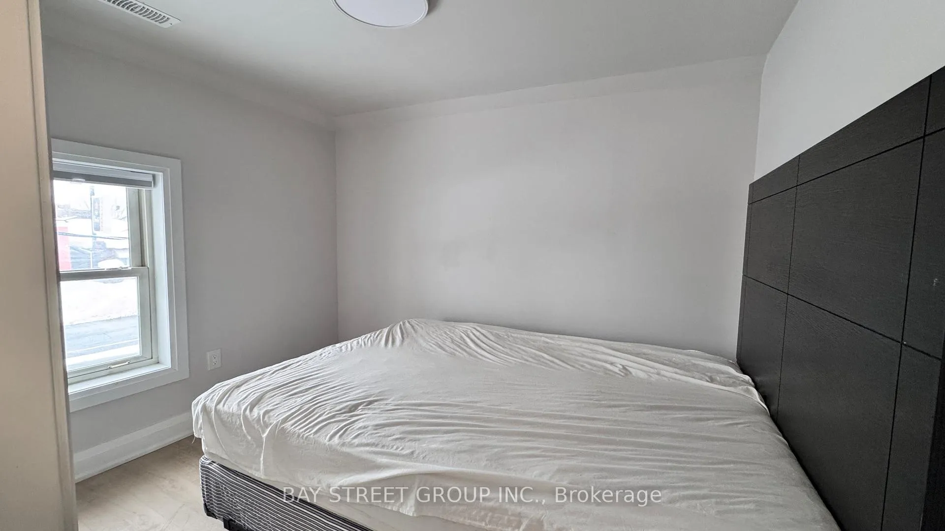 Photo 6 of Unit C2, 5731 Stanley Avenue, Niagara Falls, Hospital — HOMEH