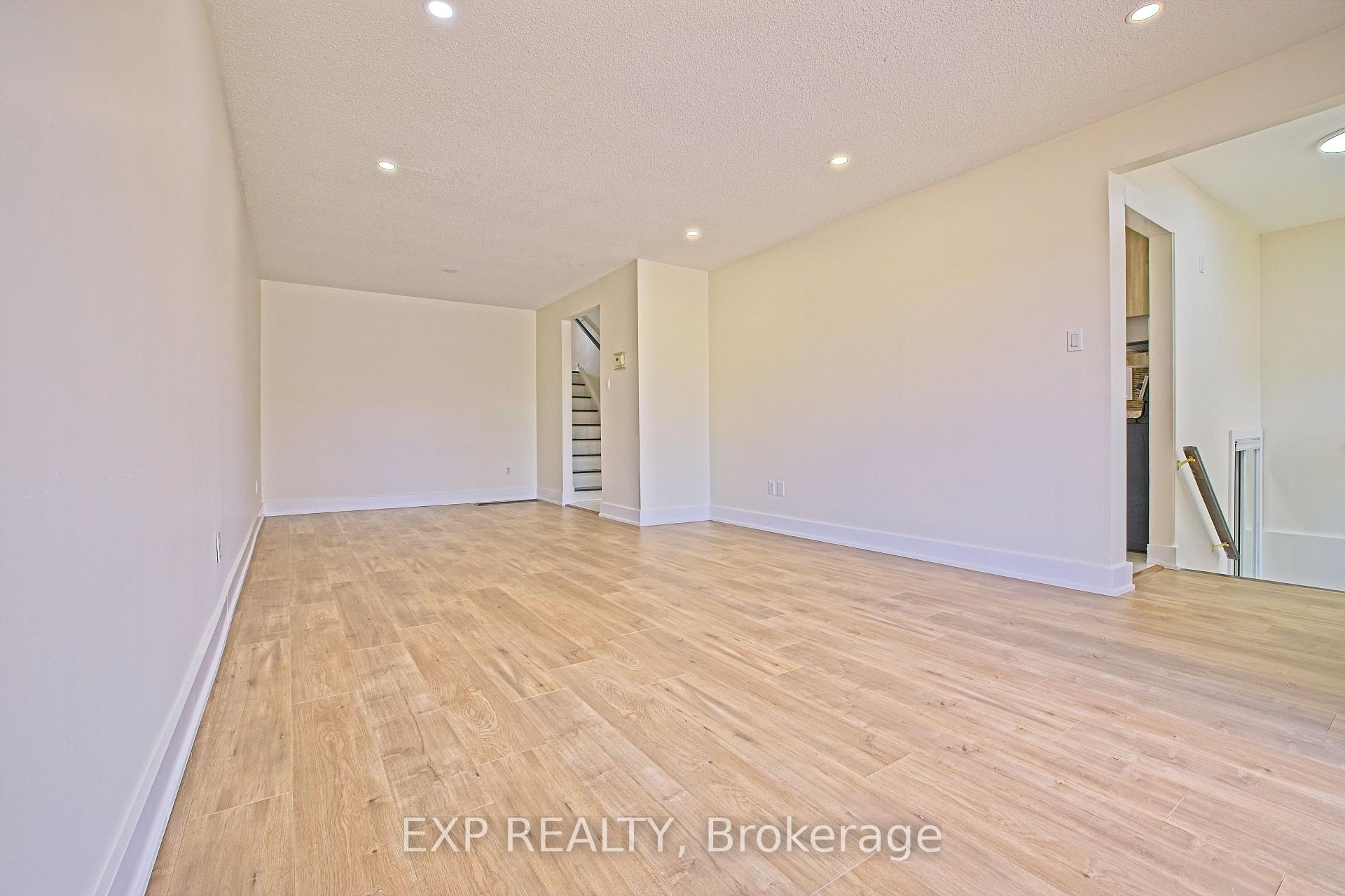 Photo 6 of Unit Upper, 4 Fallway Road, Brampton, Madoc — HOMEH